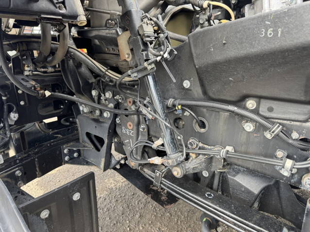 いすゞギガセルフローダー大型（10t）[写真30]