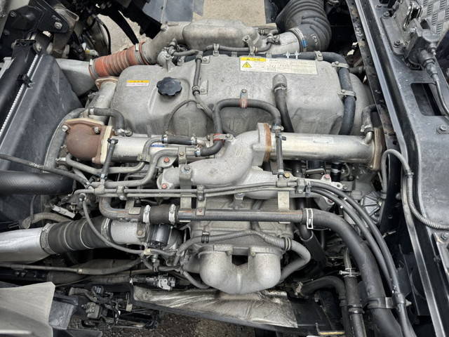 いすゞギガセルフローダー大型（10t）[写真31]