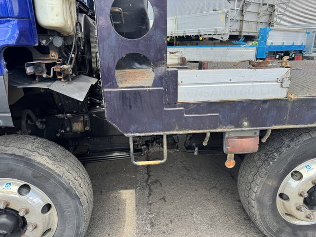 いすゞギガセルフローダー大型（10t）[写真34]