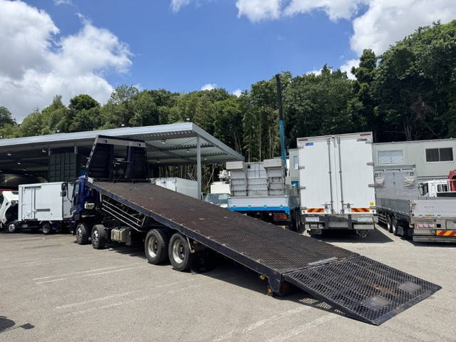 いすゞギガセルフローダー大型（10t）[写真04]