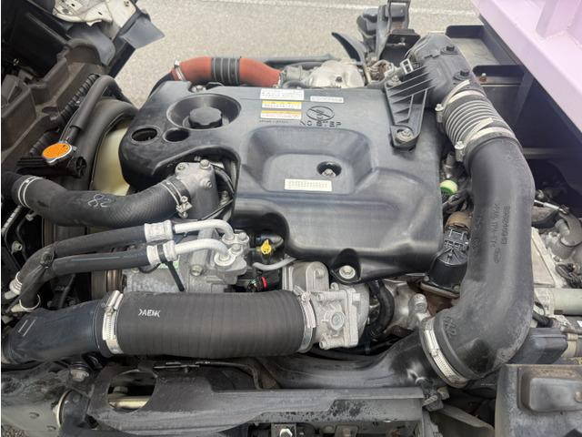 いすゞエルフ平ボディ小型（2t・3t）[写真22]