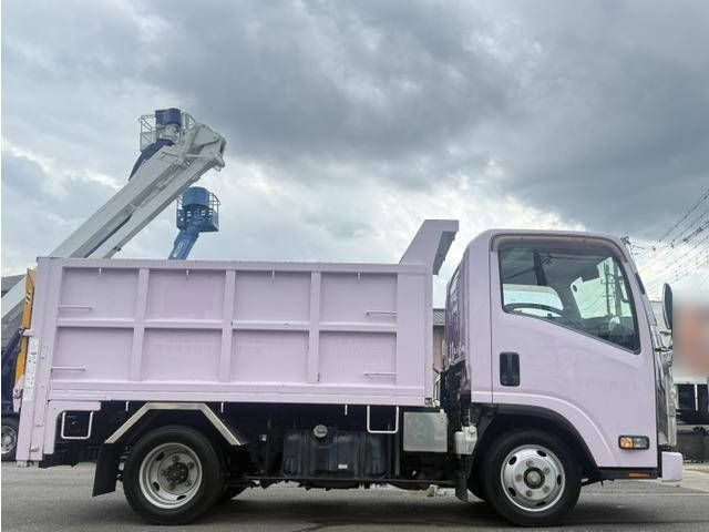 いすゞエルフ平ボディ小型（2t・3t）[写真03]