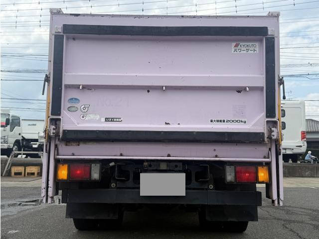 いすゞエルフ平ボディ小型（2t・3t）[写真06]