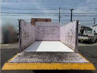 いすゞエルフ平ボディ小型（2t・3t）[写真08]