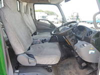 日野デュトロアルミブロック小型（2t・3t）[写真18]