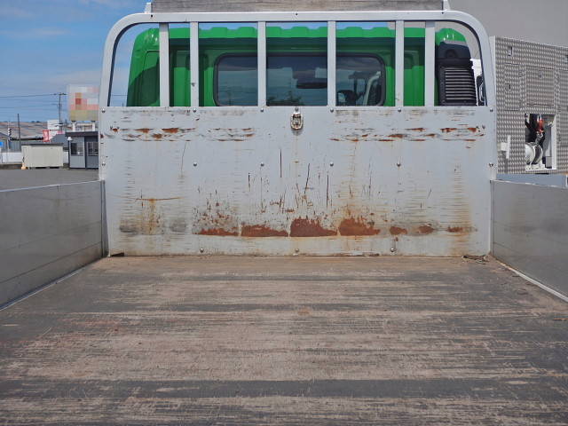 日野デュトロアルミブロック小型（2t・3t）[写真33]