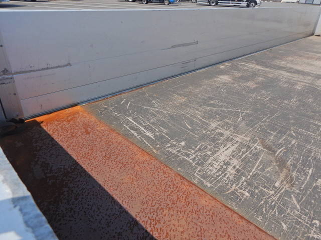 日野デュトロアルミブロック小型（2t・3t）[写真34]