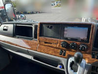 三菱ふそうキャンターアルミバン小型（2t・3t）[写真13]