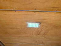 三菱ふそうキャンターアルミバン小型（2t・3t）[写真17]