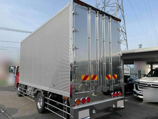 三菱ふそうキャンターアルミバン小型（2t・3t）[写真05]