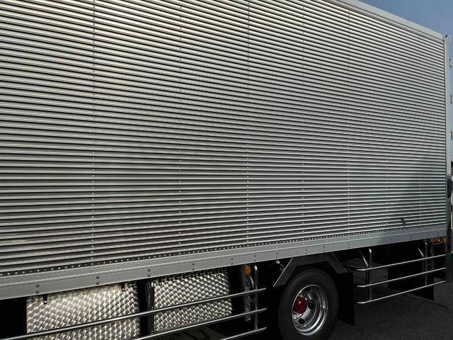 三菱ふそうキャンターアルミバン小型（2t・3t）[写真07]