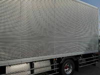 三菱ふそうキャンターアルミバン小型（2t・3t）[写真08]