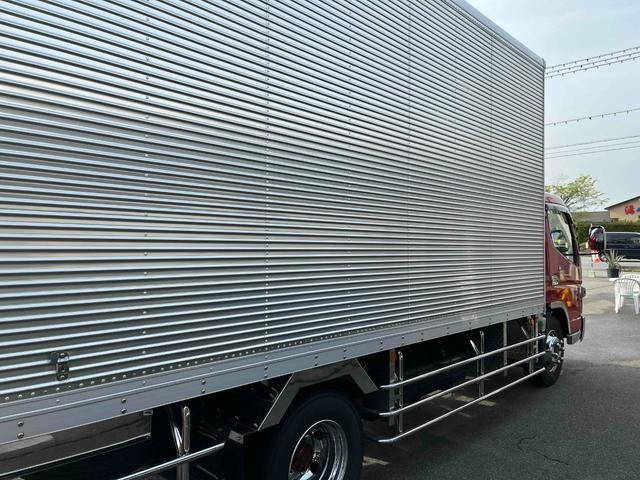 三菱ふそうキャンターアルミバン小型（2t・3t）[写真08]