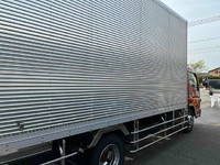 三菱ふそうキャンターアルミバン小型（2t・3t）[写真09]