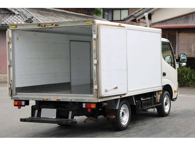 トヨタダイナ保冷バン小型（2t・3t）[写真10]