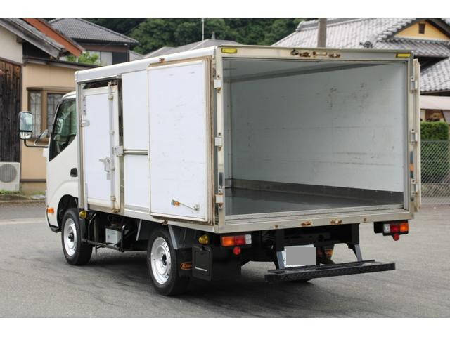 トヨタダイナ保冷バン小型（2t・3t）[写真11]