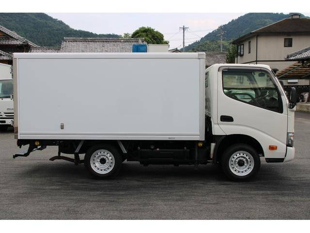 トヨタダイナ保冷バン小型（2t・3t）[写真04]