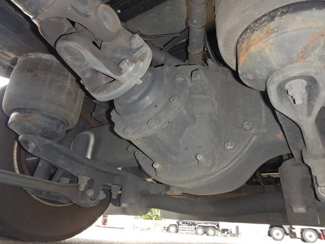 UDトラックスその他の車種アルミウイング大型（10t）[写真24]