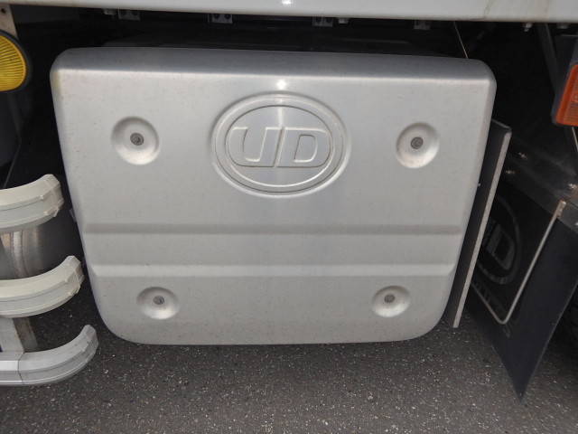 UDトラックスその他の車種アルミウイング大型（10t）[写真29]