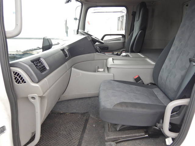 UDトラックスその他の車種アルミウイング大型（10t）[写真34]