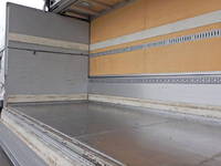 UDトラックスその他の車種アルミウイング大型（10t）[写真09]