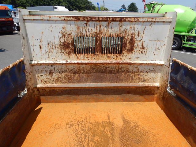 いすゞフォワードダンプ中型（4t）[写真36]