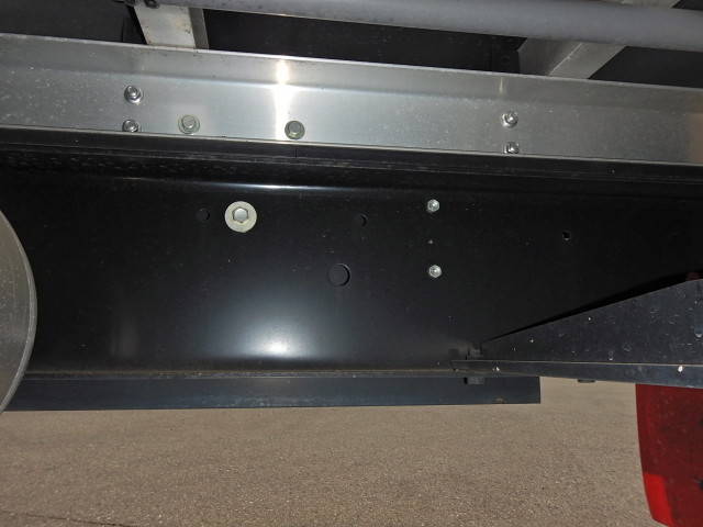 日野レンジャーアルミウイング中型（4t）[写真11]