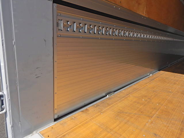 日野レンジャーアルミウイング中型（4t）[写真36]