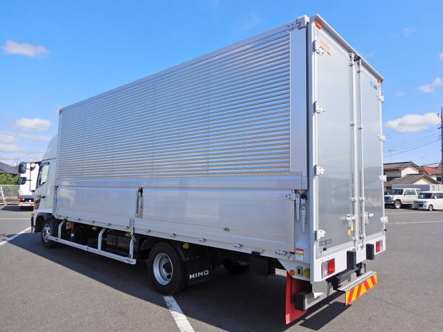 日野レンジャーアルミウイング中型（4t）[写真04]