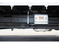 トヨタトヨエース平ボディ小型（2t・3t）[写真17]