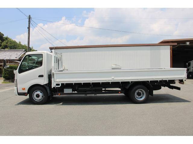 トヨタトヨエース平ボディ小型（2t・3t）[写真05]