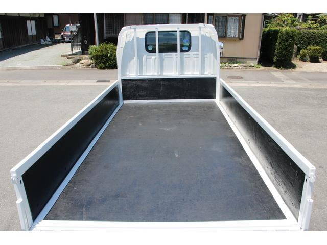 マツダタイタン平ボディ小型（2t・3t）[写真11]