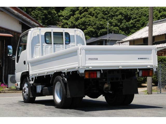 マツダタイタン平ボディ小型（2t・3t）[写真02]