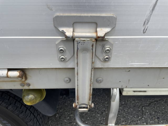 日野レンジャーアルミブロック中型（4t）[写真14]