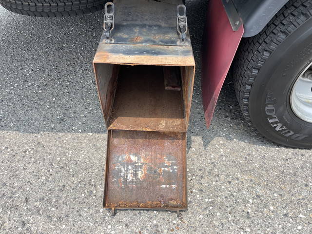 日野レンジャーアルミブロック中型（4t）[写真21]