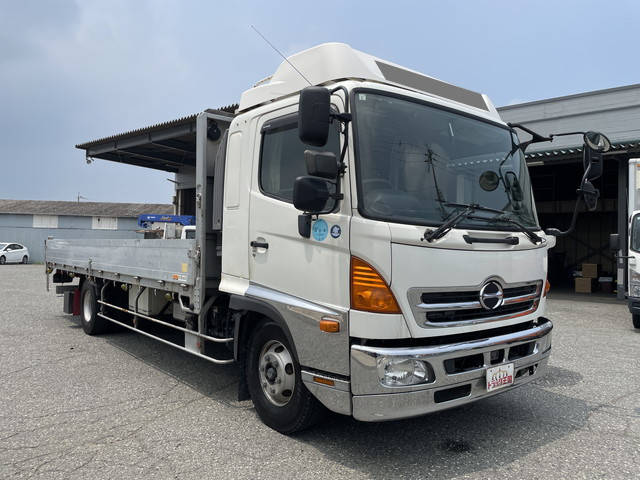 日野レンジャーアルミブロック中型（4t）[写真03]