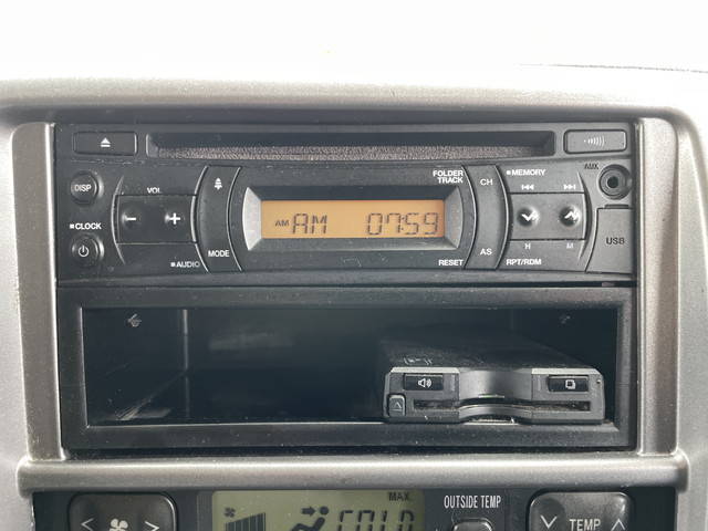 日野レンジャーアルミブロック中型（4t）[写真36]