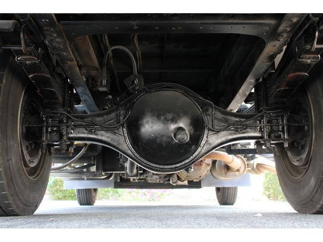 いすゞフォワードパッカー車（塵芥車）中型（4t）[写真23]