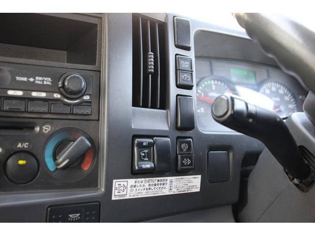 いすゞフォワードパッカー車（塵芥車）中型（4t）[写真33]