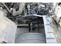 いすゞフォワードパッカー車（塵芥車）中型（4t）[写真08]