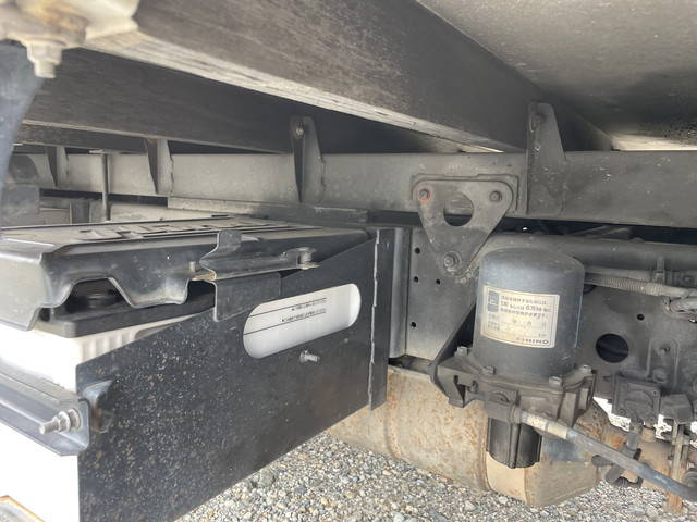 日野レンジャーアルミブロック中型（4t）[写真18]