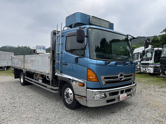 日野レンジャーアルミブロック中型（4t）[写真03]