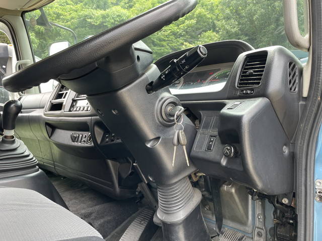 日野レンジャーアルミブロック中型（4t）[写真32]