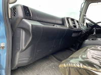 日野レンジャーアルミブロック中型（4t）[写真33]