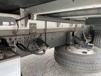 いすゞエルフアルミバン小型（2t・3t）[写真27]