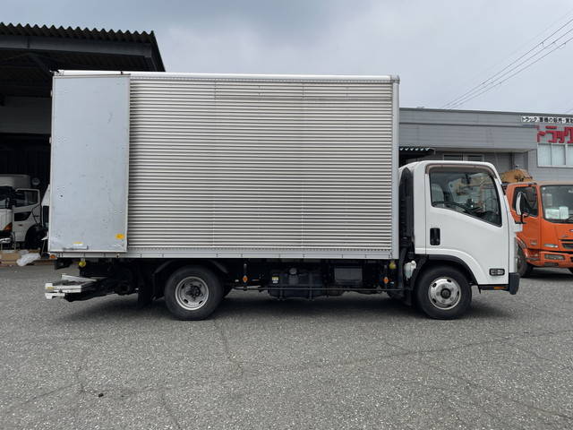 いすゞエルフアルミバン小型（2t・3t）[写真07]