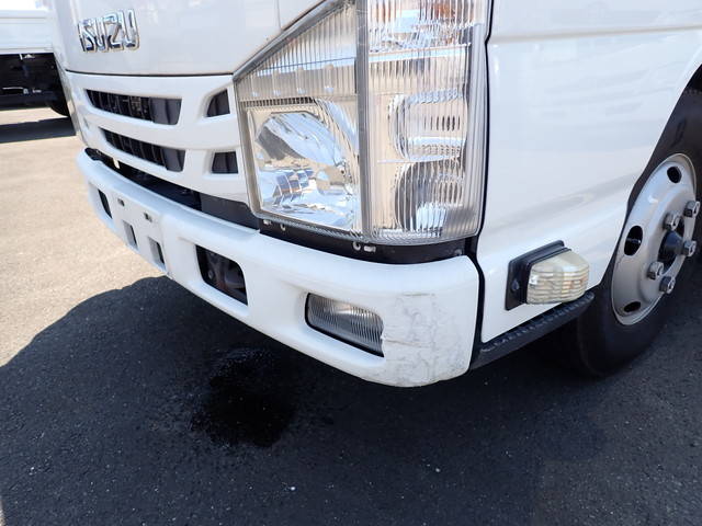 いすゞエルフクレーン4段小型（2t・3t）[写真07]