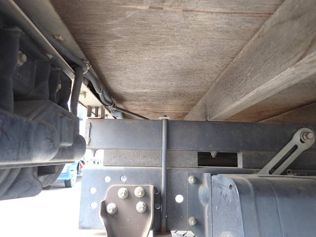 いすゞエルフクレーン5段小型（2t・3t）[写真24]