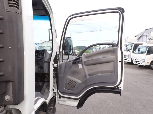 いすゞエルフクレーン5段小型（2t・3t）[写真28]