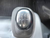 いすゞエルフクレーン5段小型（2t・3t）[写真31]